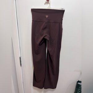 Aritzia TNA action Brown flare butter leggings
